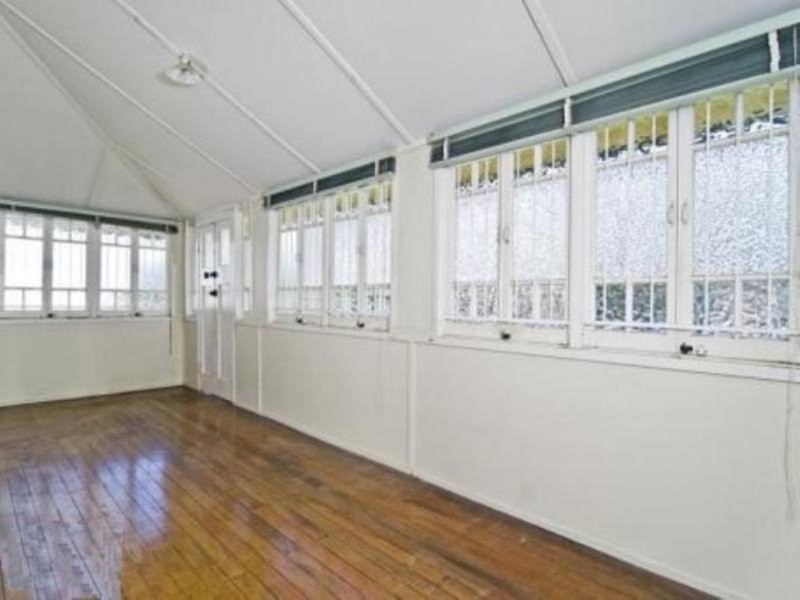 120 Beaconsfield Tce, Gordon Park QLD 4031