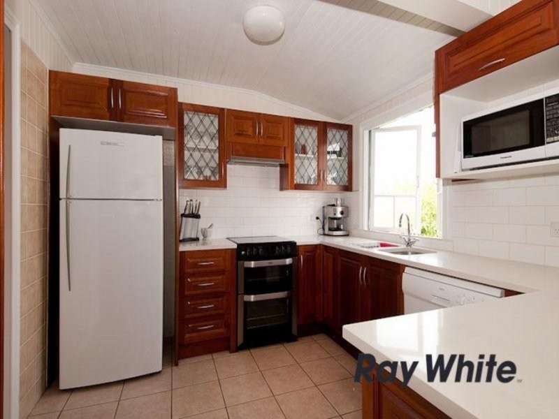 84 Gordon Street, Gordon Park QLD 4031