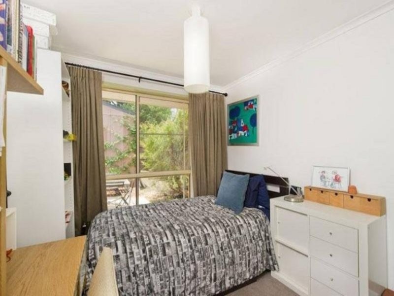 2 Murrell Street, Newmarket QLD 4051