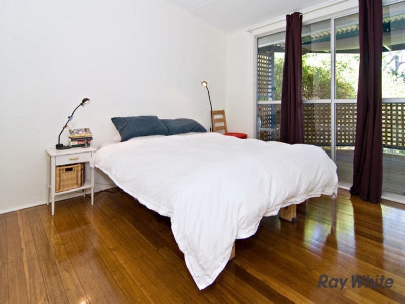 60 Pangeza Street, Stafford Heights QLD 4053