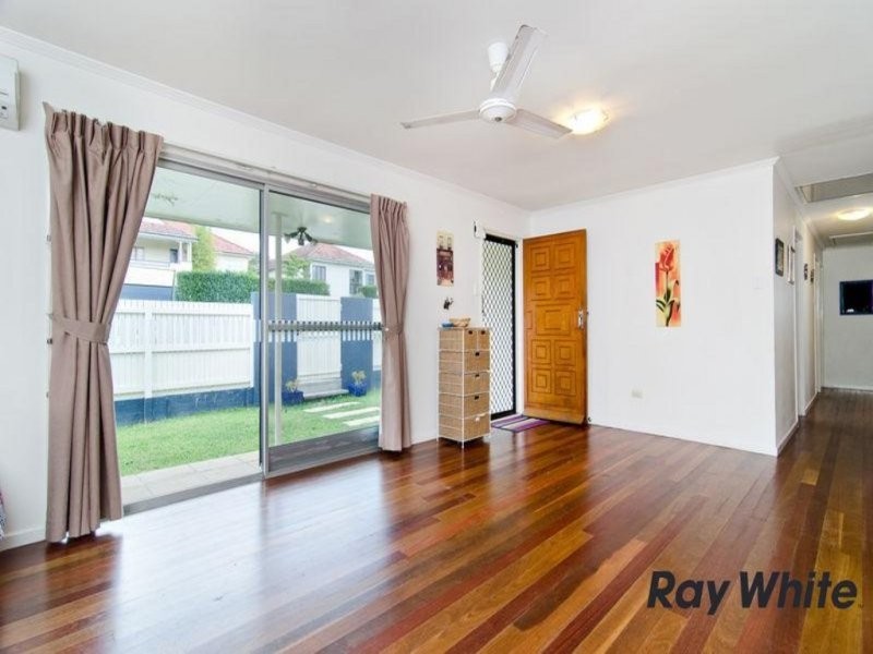 11 Girton Street, Alderley QLD 4051