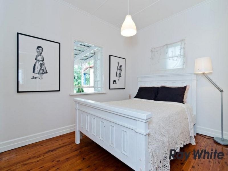 15 Fiat Avenue, Mitchelton QLD 4053