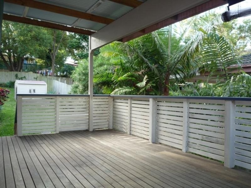 24 Falkirk Street, Stafford Heights QLD 4053