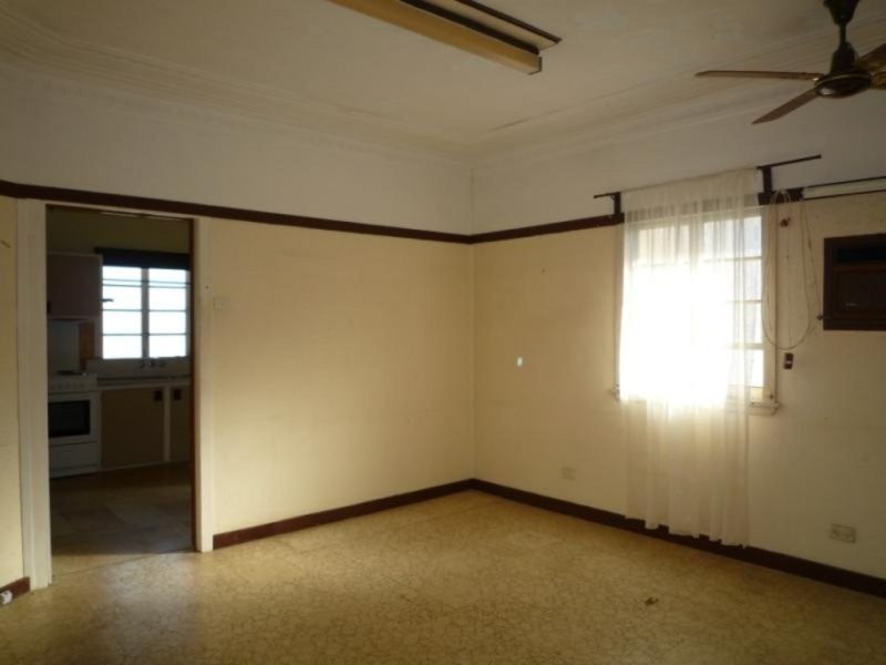 22 Lennon Street, Stafford QLD 4053