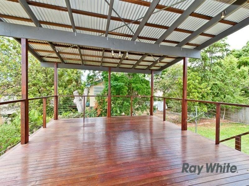 21 Benedict Street, Wavell Heights QLD 4012