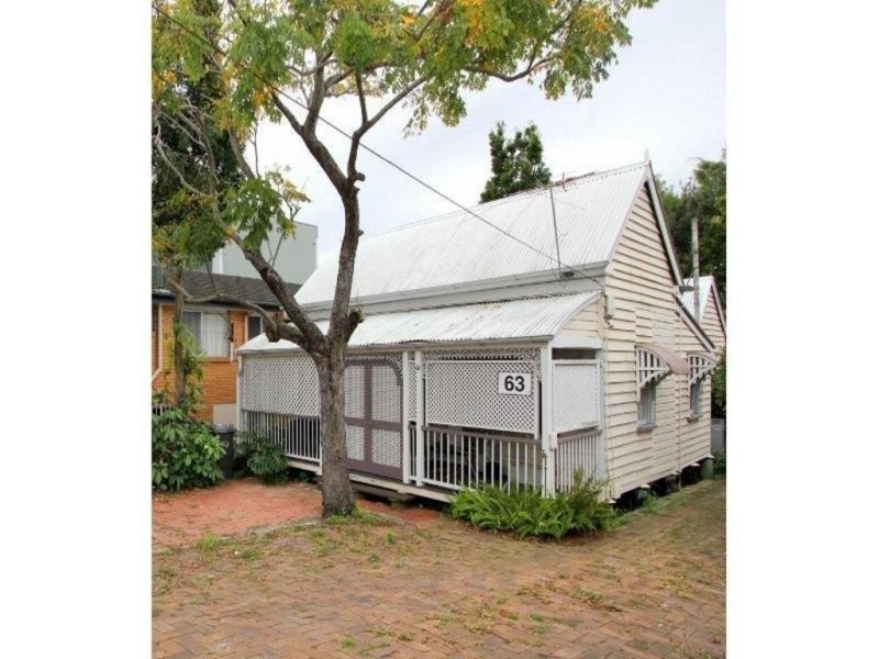 63 South Pine Road, Alderley QLD 4051