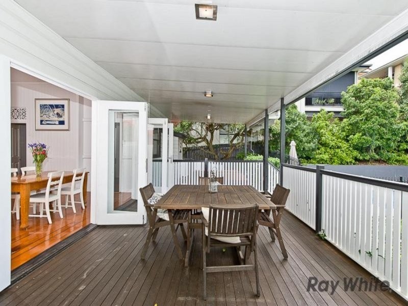 83 Alderley Avenue, Alderley QLD 4051