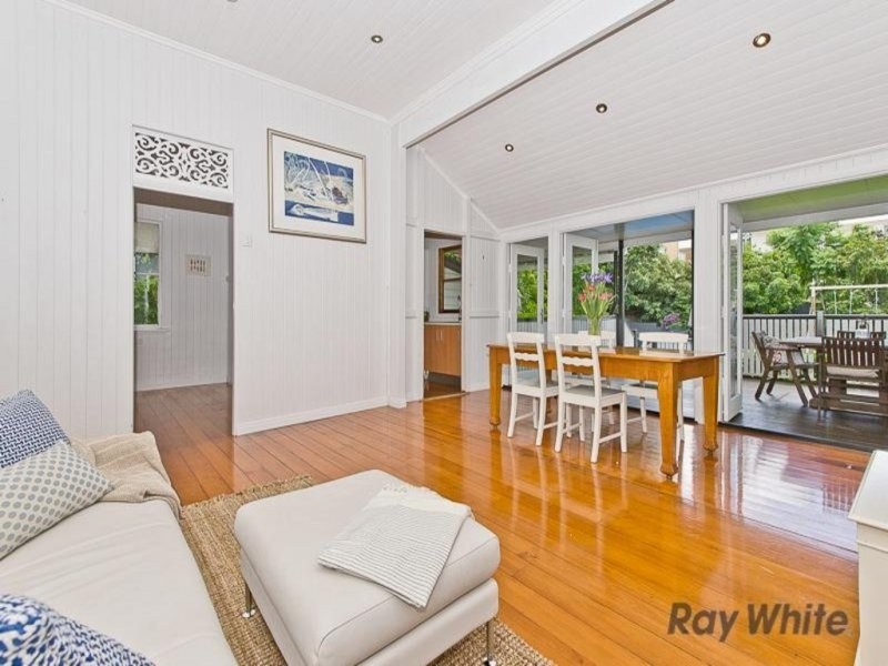 83 Alderley Avenue, Alderley QLD 4051