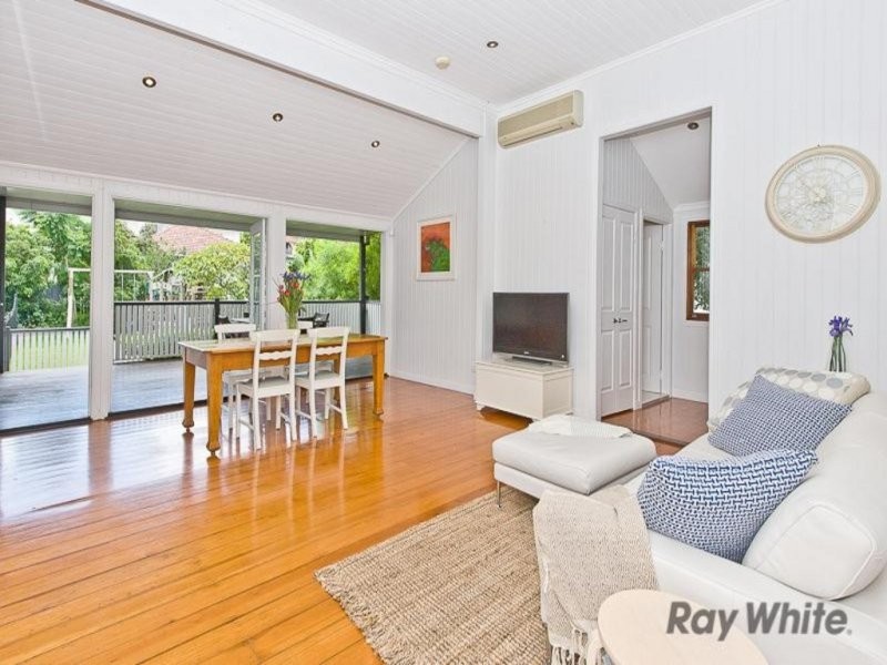 83 Alderley Avenue, Alderley QLD 4051