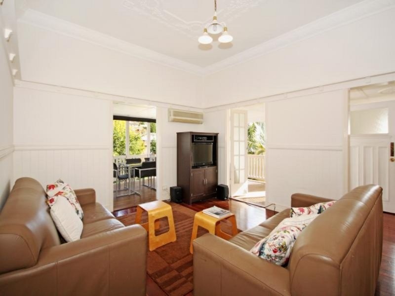 19 Elgin Street, Alderley QLD 4051