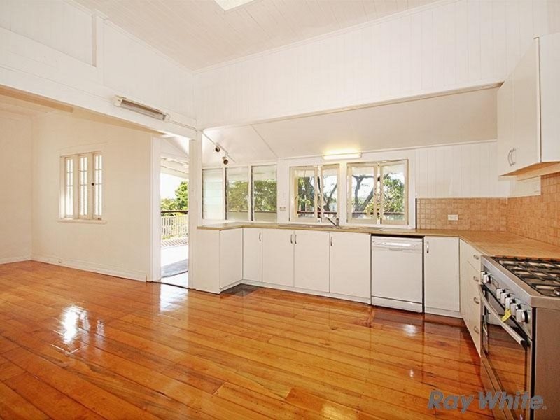 17 Consort Street, Grange QLD 4051