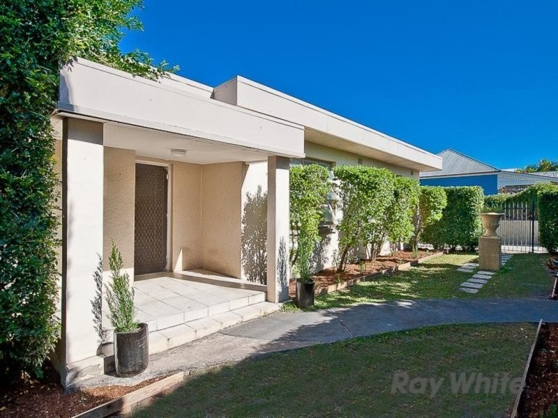 17 Storkey Street, Windsor QLD 4030