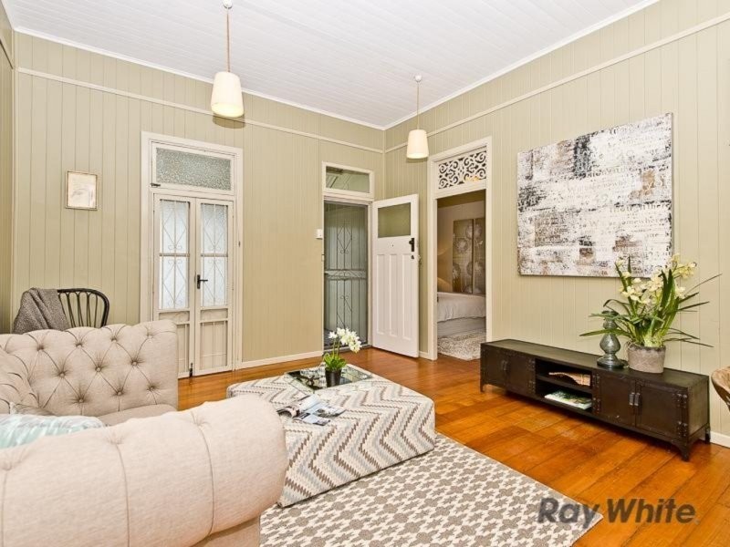 21 Ward Street, Newmarket QLD 4051