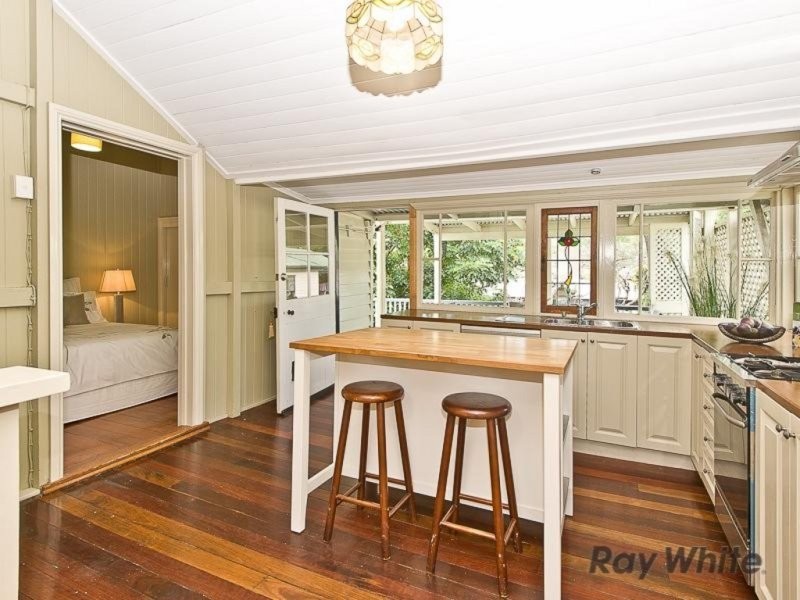 21 Ward Street, Newmarket QLD 4051