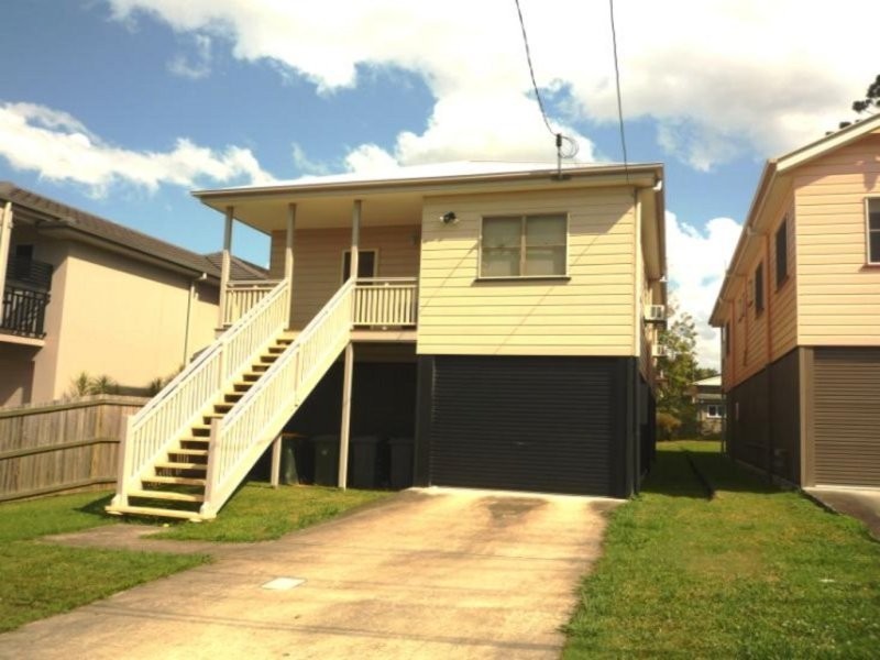 14 Bruce Street, Grange QLD 4051