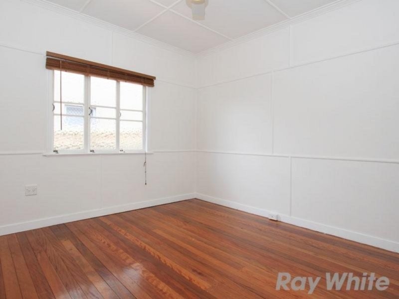 18 Ellworthy Street, Mitchelton QLD 4053