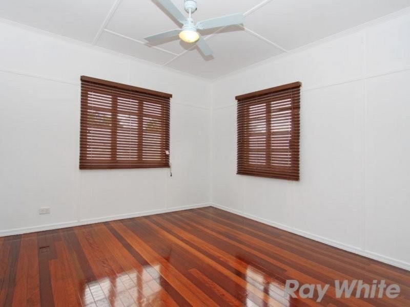 31 Marshall Street, Mitchelton QLD 4053