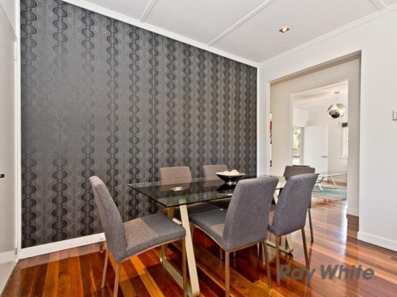 12 Namoi Street, Stafford QLD 4053