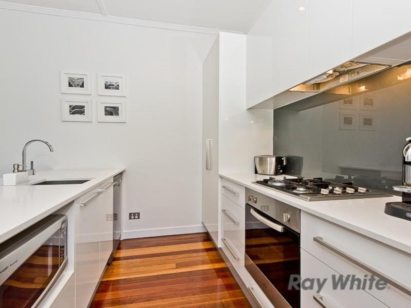 12 Namoi Street, Stafford QLD 4053