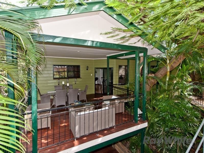 23 Braeside Terrace, Alderley QLD 4051