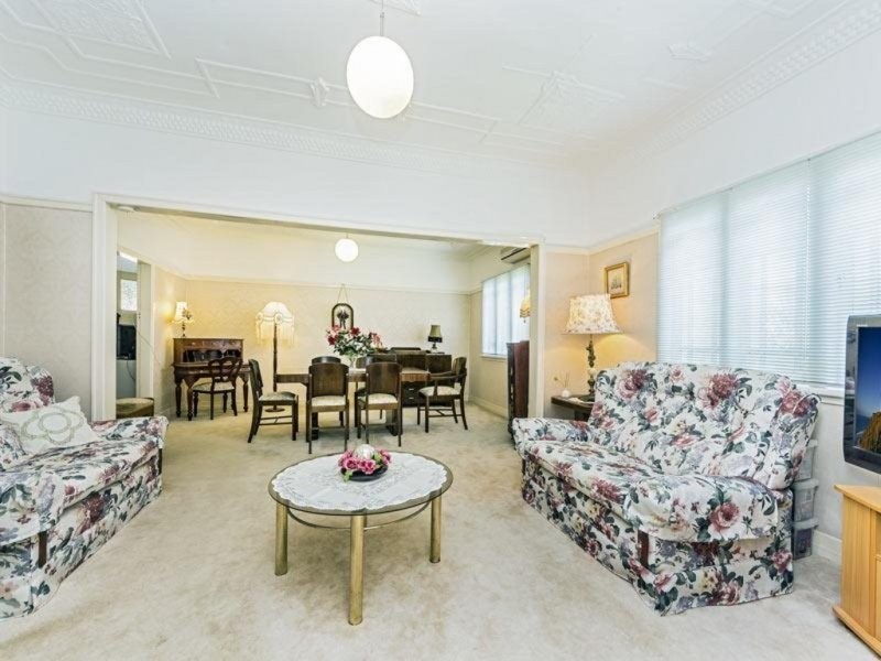 62 Alderley Avenue, Alderley QLD 4051