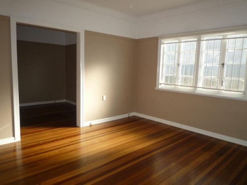 11 Bega Street, Grange QLD 4051