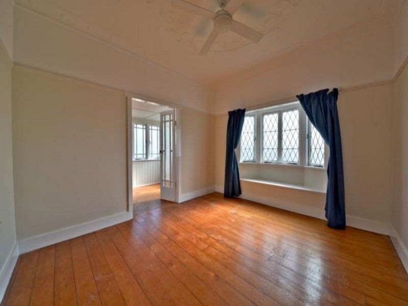 31 Royal Parade, Alderley QLD 4051