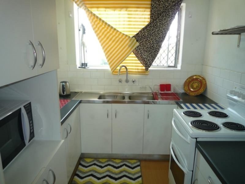 3/21 Edmondstone Street, Newmarket QLD 4051