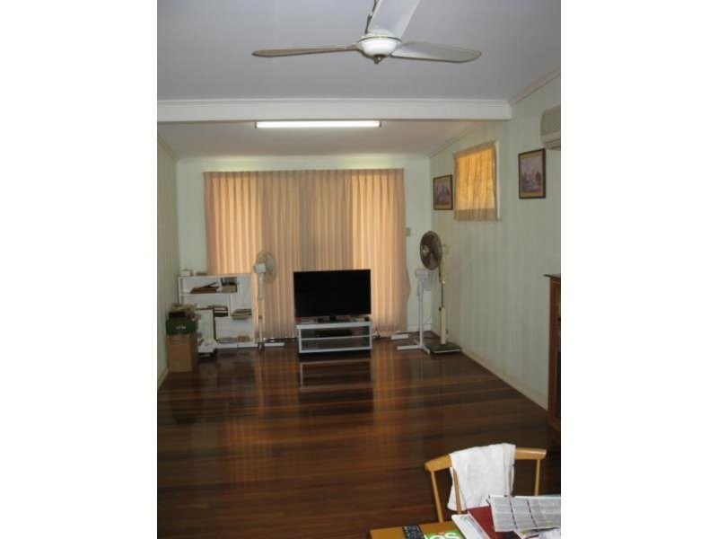 21 Lawrence Road, Chermside West QLD 4032