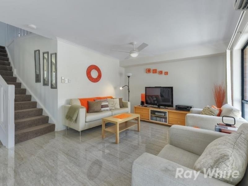 1/12 Station Avenue, Gaythorne QLD 4051