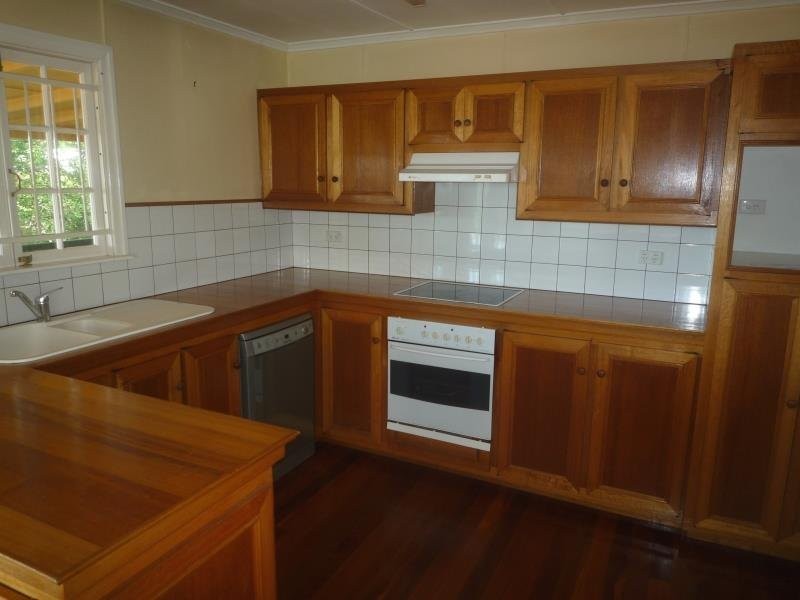 7 Sidney Street, Grange QLD 4051