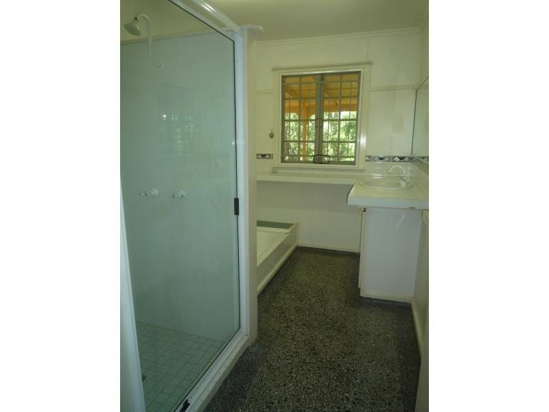 7 Sidney Street, Grange QLD 4051