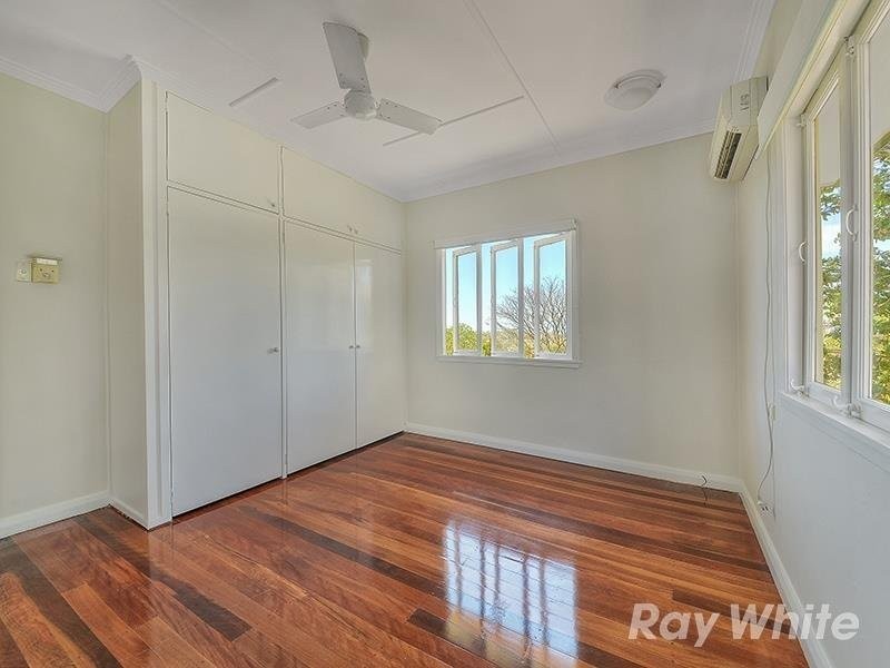 40 Cockle Street, Stafford QLD 4053