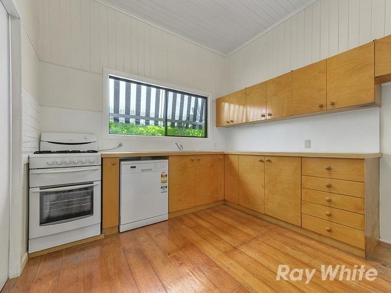 66 Davidson Street, Newmarket QLD 4051