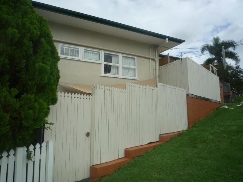 1/11 Moy, Kelvin Grove QLD 4059