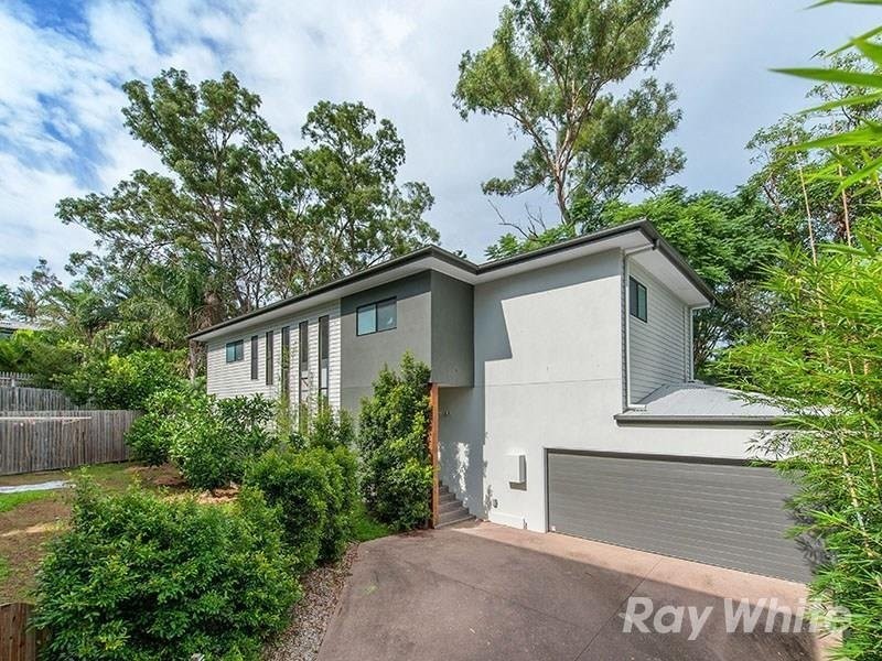 10A Amott Street, Stafford Heights QLD 4053