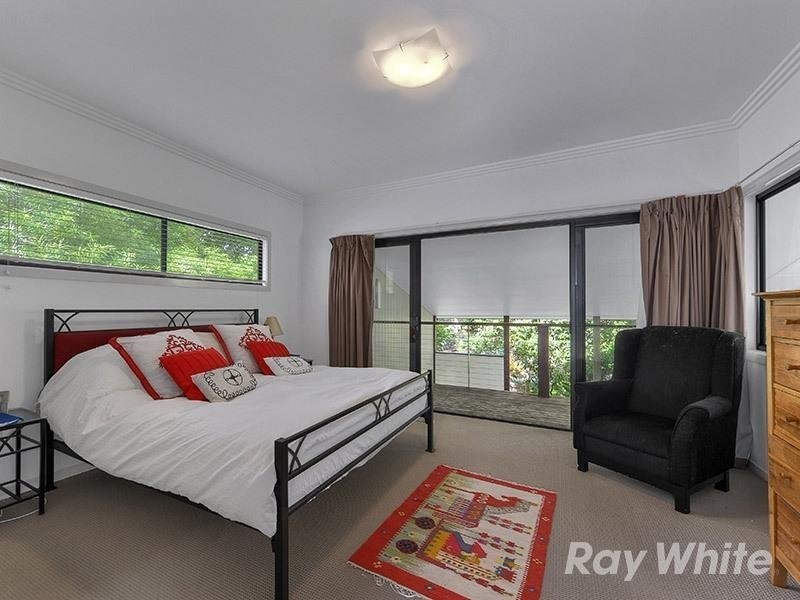 10A Amott Street, Stafford Heights QLD 4053