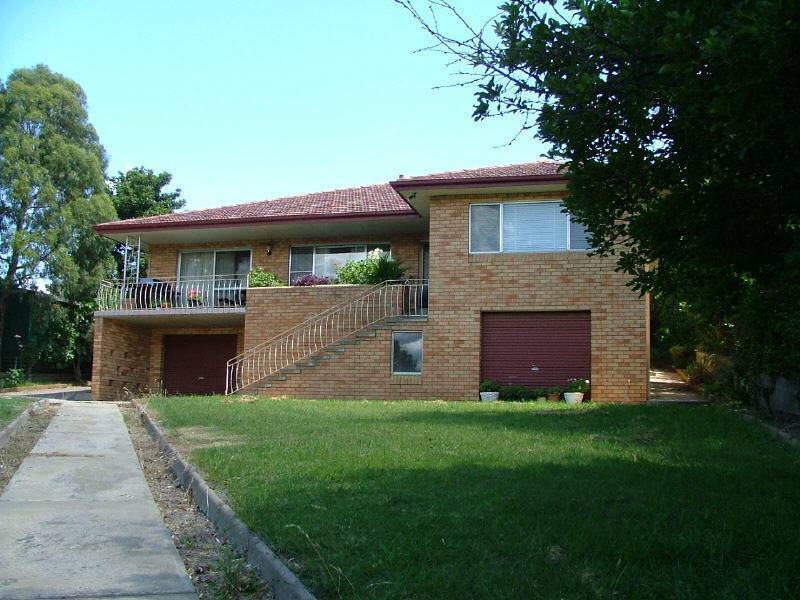 138 Kentucky Street, Armidale NSW 2350