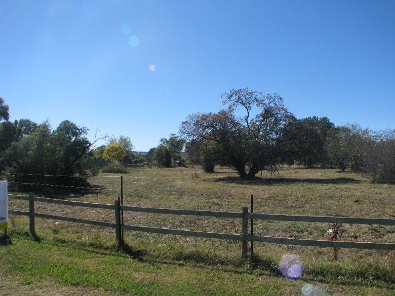 164 Bridge Street, Uralla NSW 2358