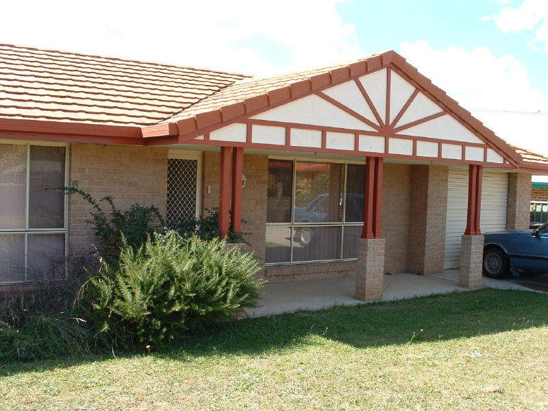 5 Glendower Close, Armidale NSW 2350