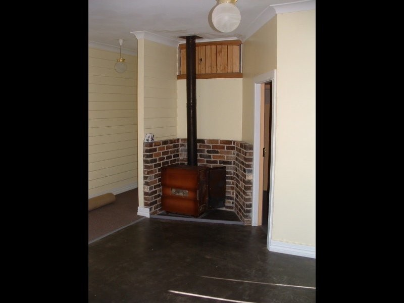 131 Taylor St, Armidale NSW 2350