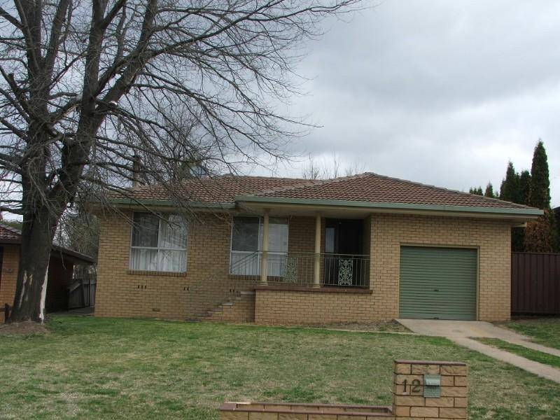 12 Mckeon Avenue, Armidale NSW 2350
