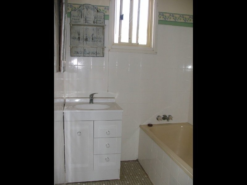 6 Glen Innes Road, Armidale NSW 2350