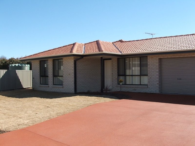 18 Rusden Court, Armidale NSW 2350