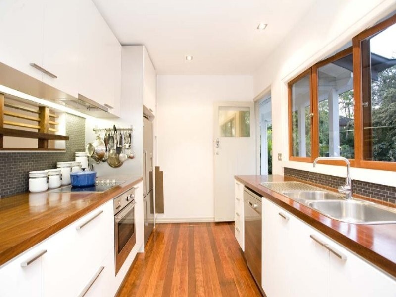 26 Broadland Street, The Gap QLD 4061