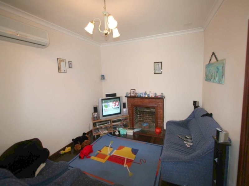 37 Curlington Crescent, Balga WA 6061