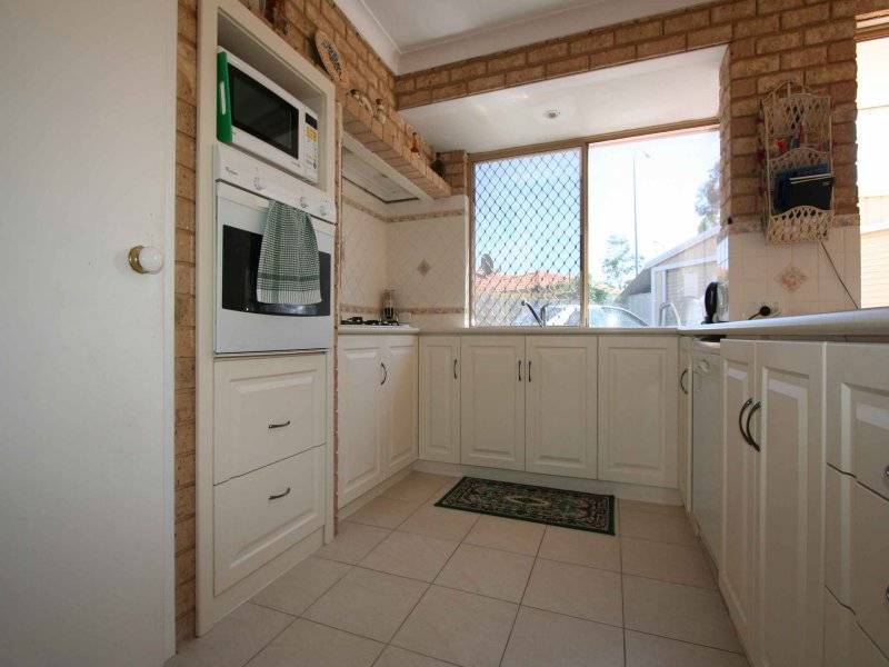 16 Sneddon Place, Balga WA 6061