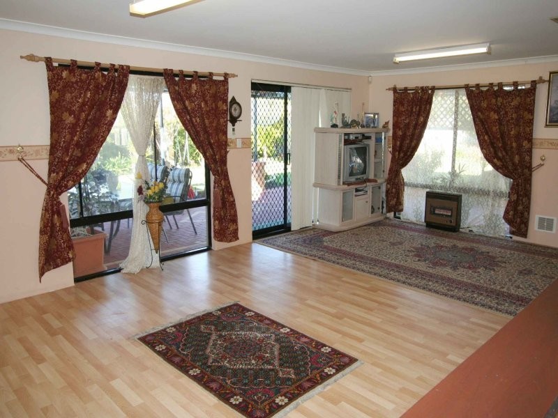20 Oakfield Retreat, Ballajura WA 6066