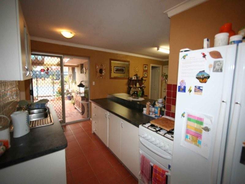 36 Felstead Crescent, Hamersley WA 6022