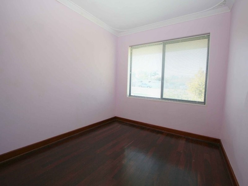 2 Farm Street, Hamersley WA 6022